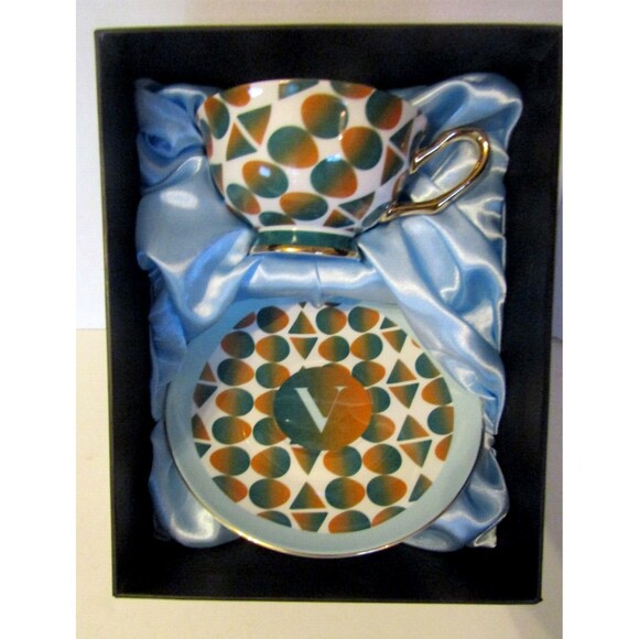 Vine Monogram Retro Modern Tea Set Designer Teacup Saucer Bone China NIB - Picture 7 of 13